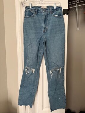 Abercrombie & Fitch Light Blue Straight-Leg Ripped Jeans